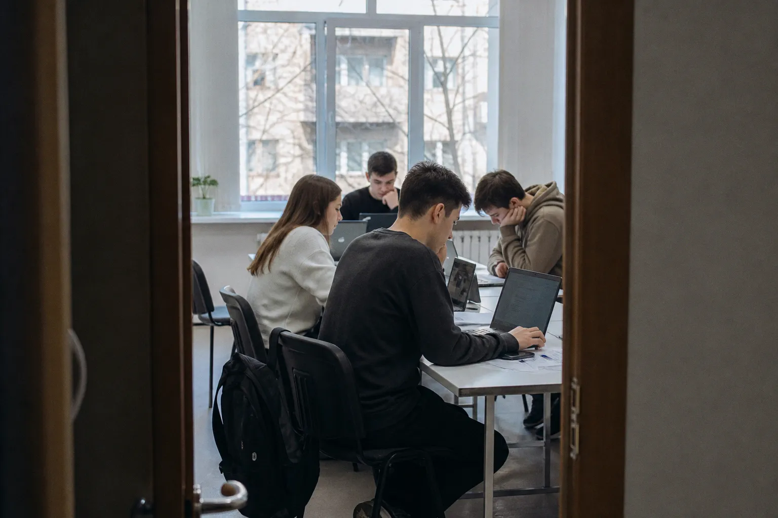 Бесплатное IT-обучение в Петропавловске: как оценить реальную пользу Tomorrow School